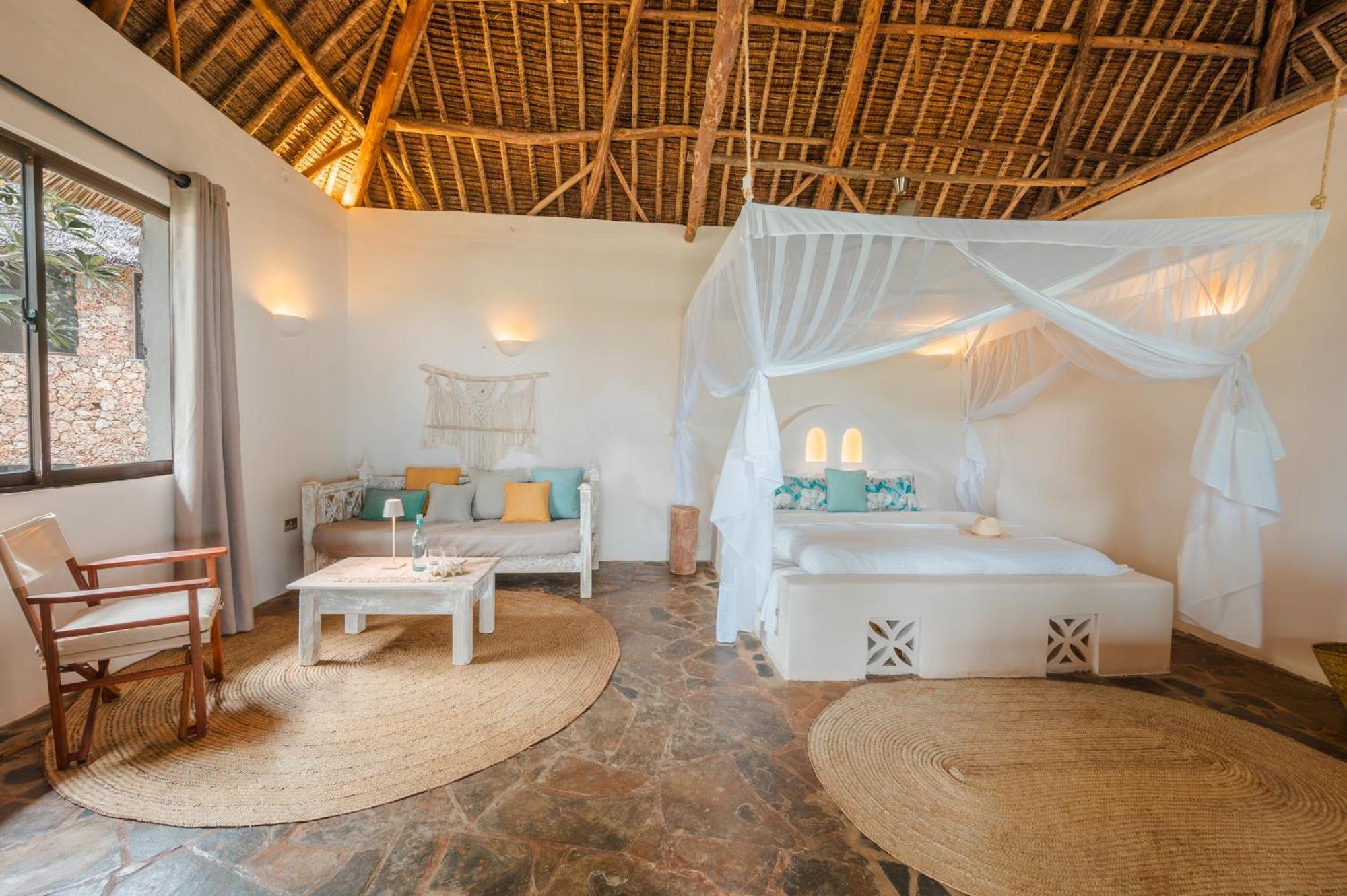 Mwazaro Beach Lodge Shimoni Номер фото